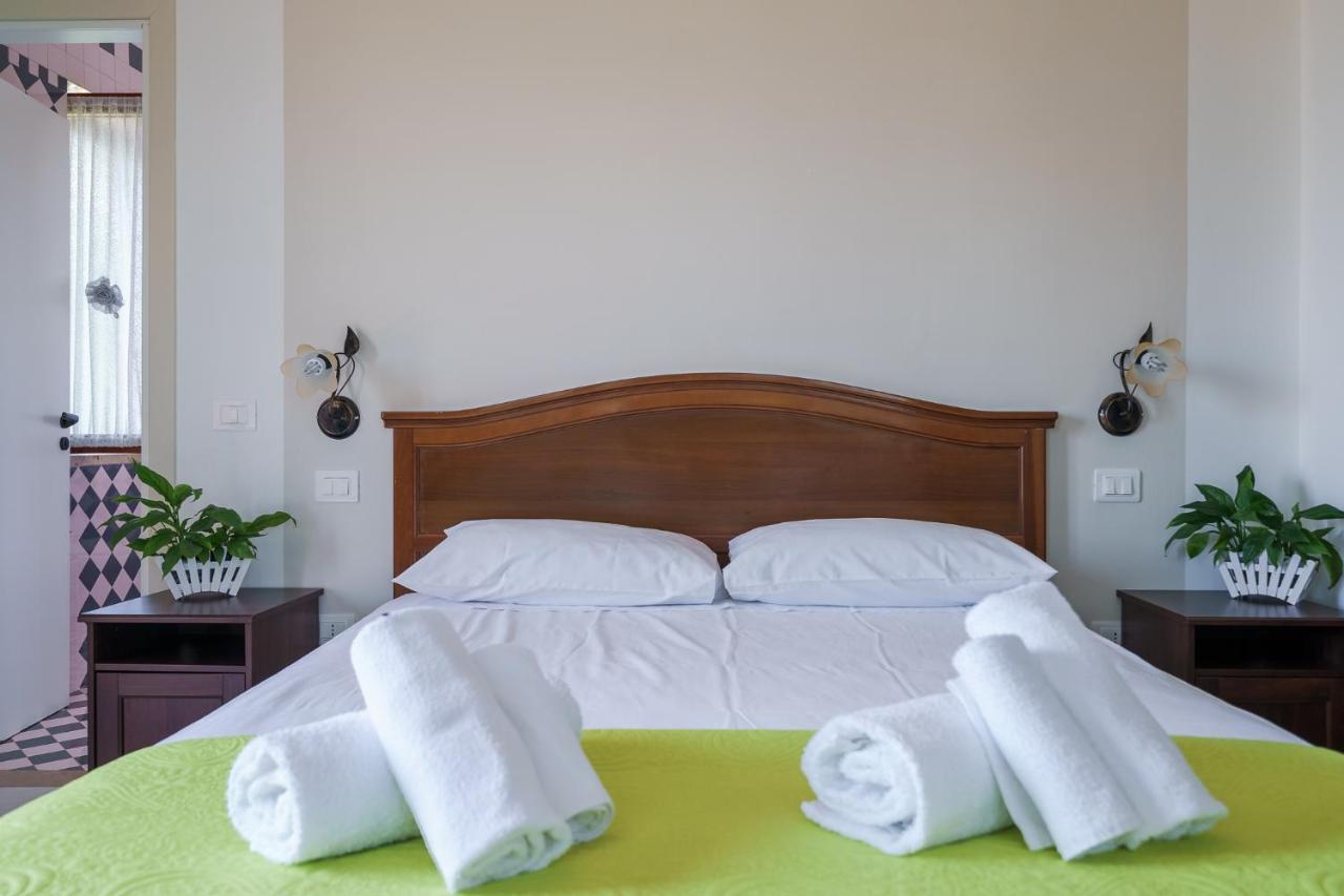 B&B Villa Le Mattine Агрополи Екстериор снимка