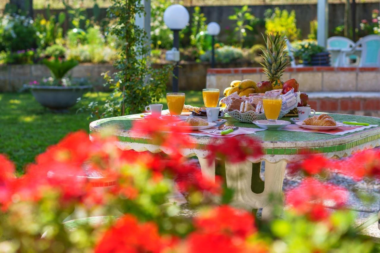 B&B Villa Le Mattine Агрополи Екстериор снимка