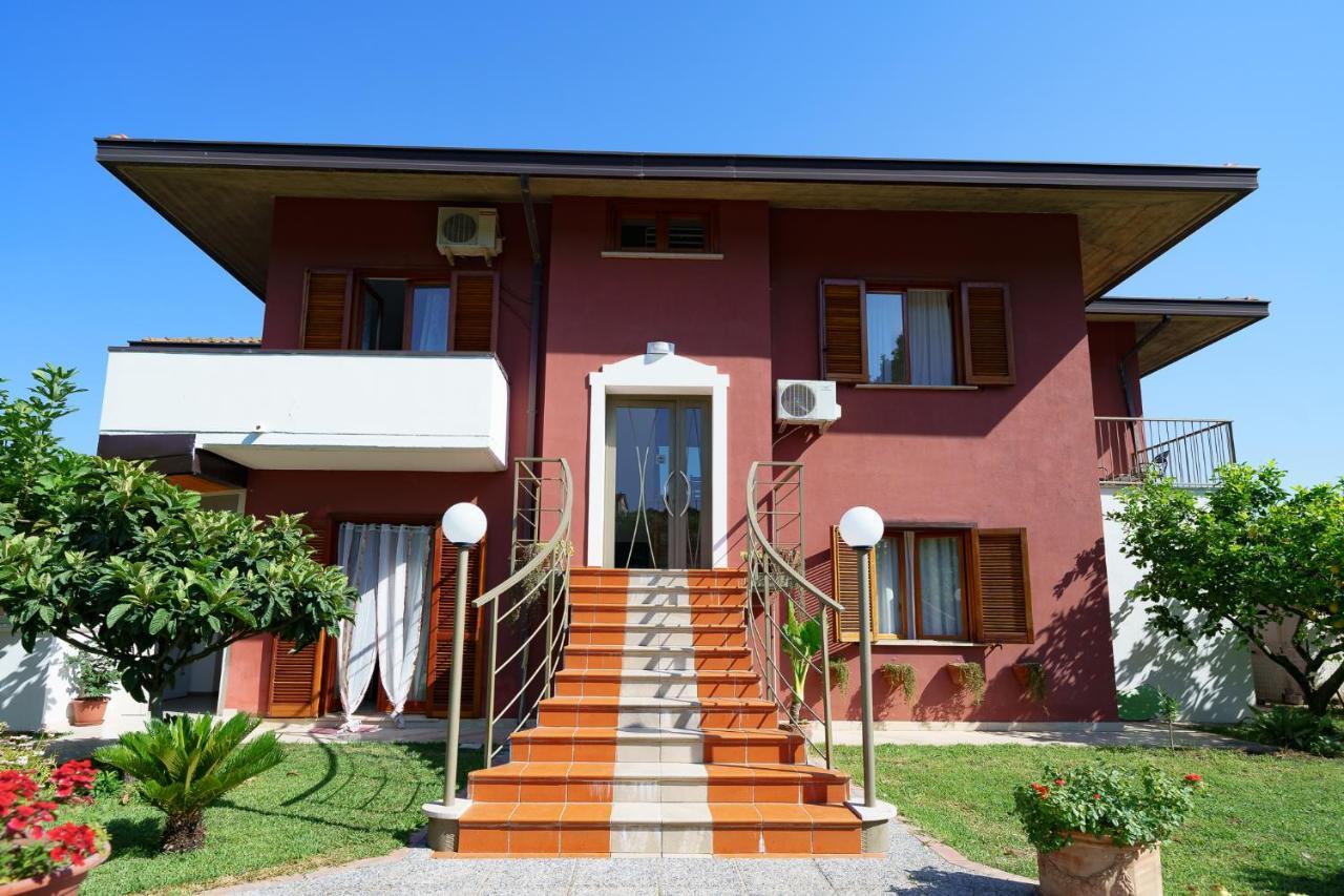 B&B Villa Le Mattine Агрополи Екстериор снимка