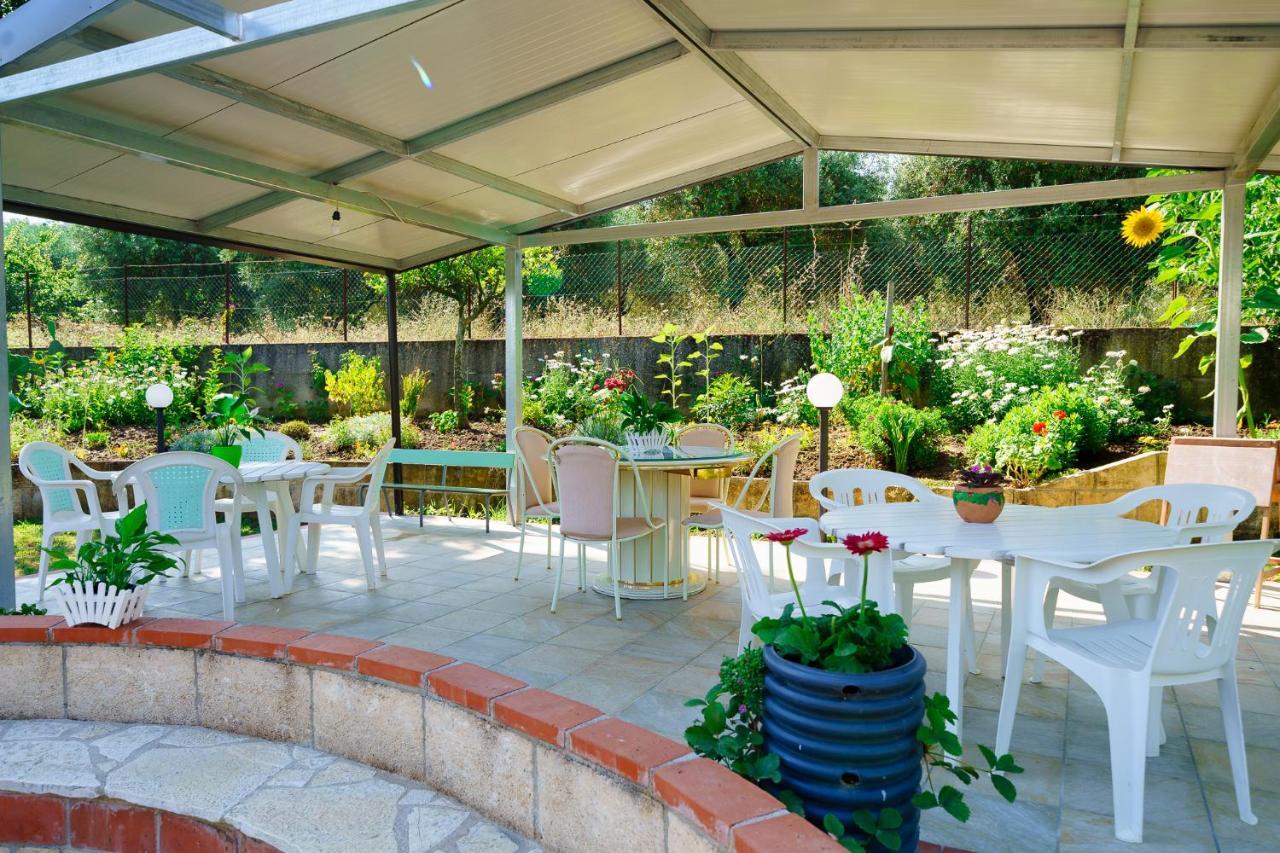 B&B Villa Le Mattine Агрополи Екстериор снимка
